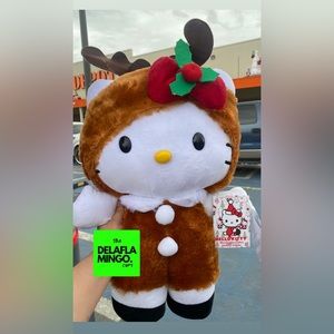 Hello Kitty Reindeer Christmas Plushy Greeter Mexico NEW! 2022 Exclusive